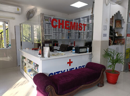 Ophthalmology Centre at city heart center Dehradun